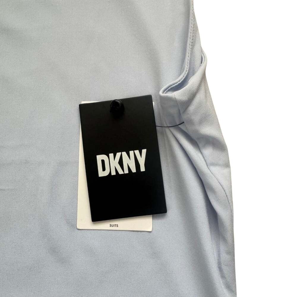 DKNY Suits Ice Blue Sleeveless Shell Top NWT Size L Shoulder Pads Career - Picture 9 of 16
